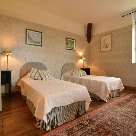 Holiday Home Saint-Paul-Du-Bois Pool, Cleaning Included * Saint-Paul-du-Bois